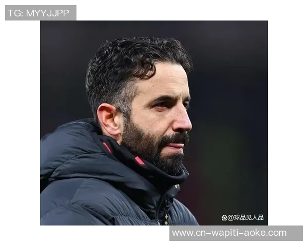 曼联赞同霍伊伦德冬窗提早买断!4400万有助引援,阿莫林或强留两人 曼联赞同霍伊伦德冬窗提早买断!4400万有助引援,阿莫林或强留两人